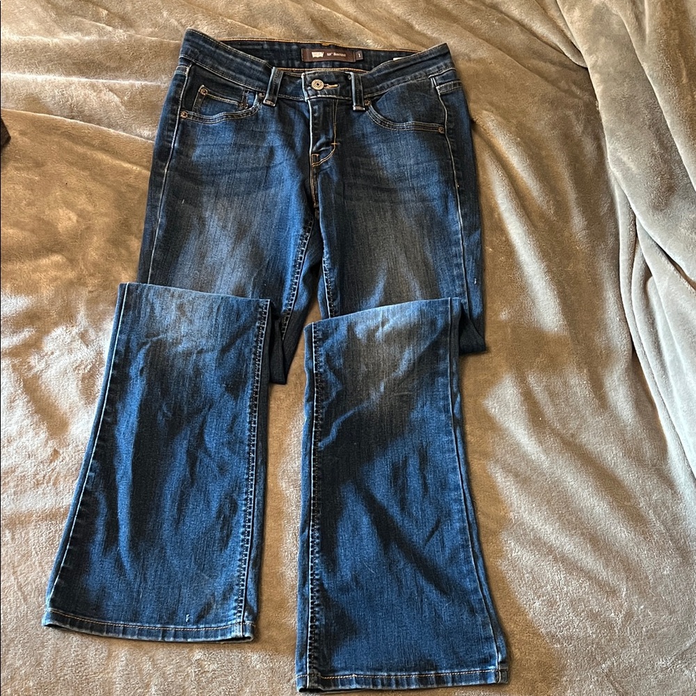 Levi’s 518 Bootcut Jeans